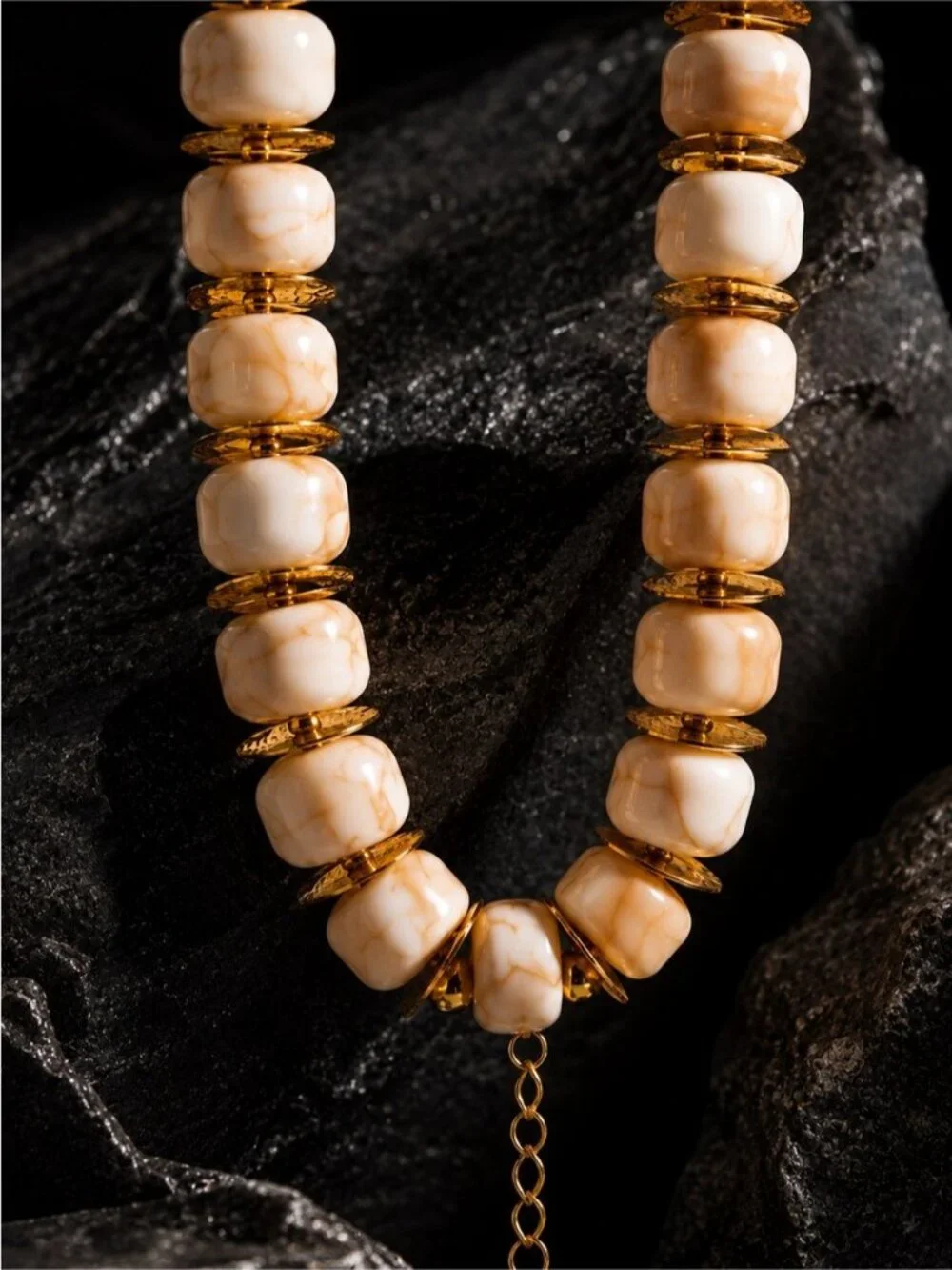 Cream and Gold Marble Resin Bead Necklace